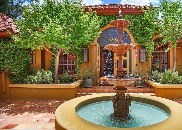 Majestic Creekside Escape With Pool, Spa, Sauna, Gym Villa Sedona